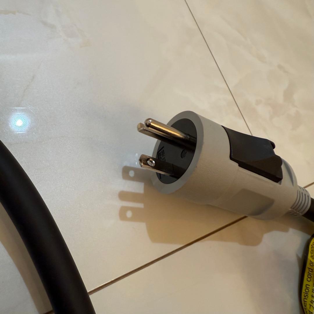 Nissan EV充電ケーブル 日産サクラ　6WX0A