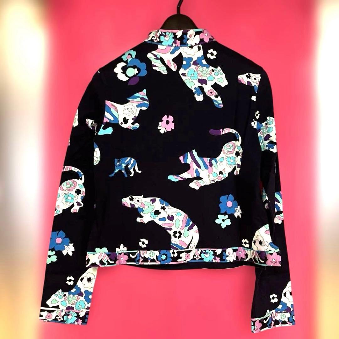 レオナール スポーツ　長袖トップス　38 紺色　猫に花柄　30%引きセール中