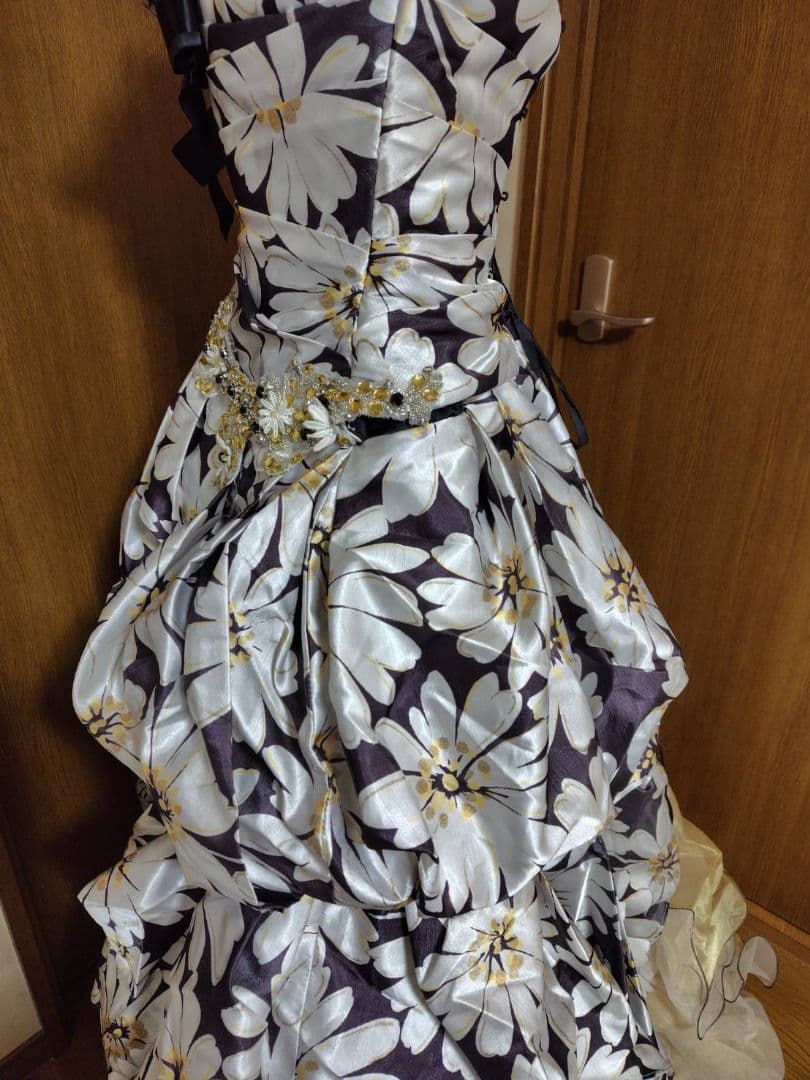 大政絢ミュゼドゥアヤカラードレスGRACEレンタルスタジオ貸衣装