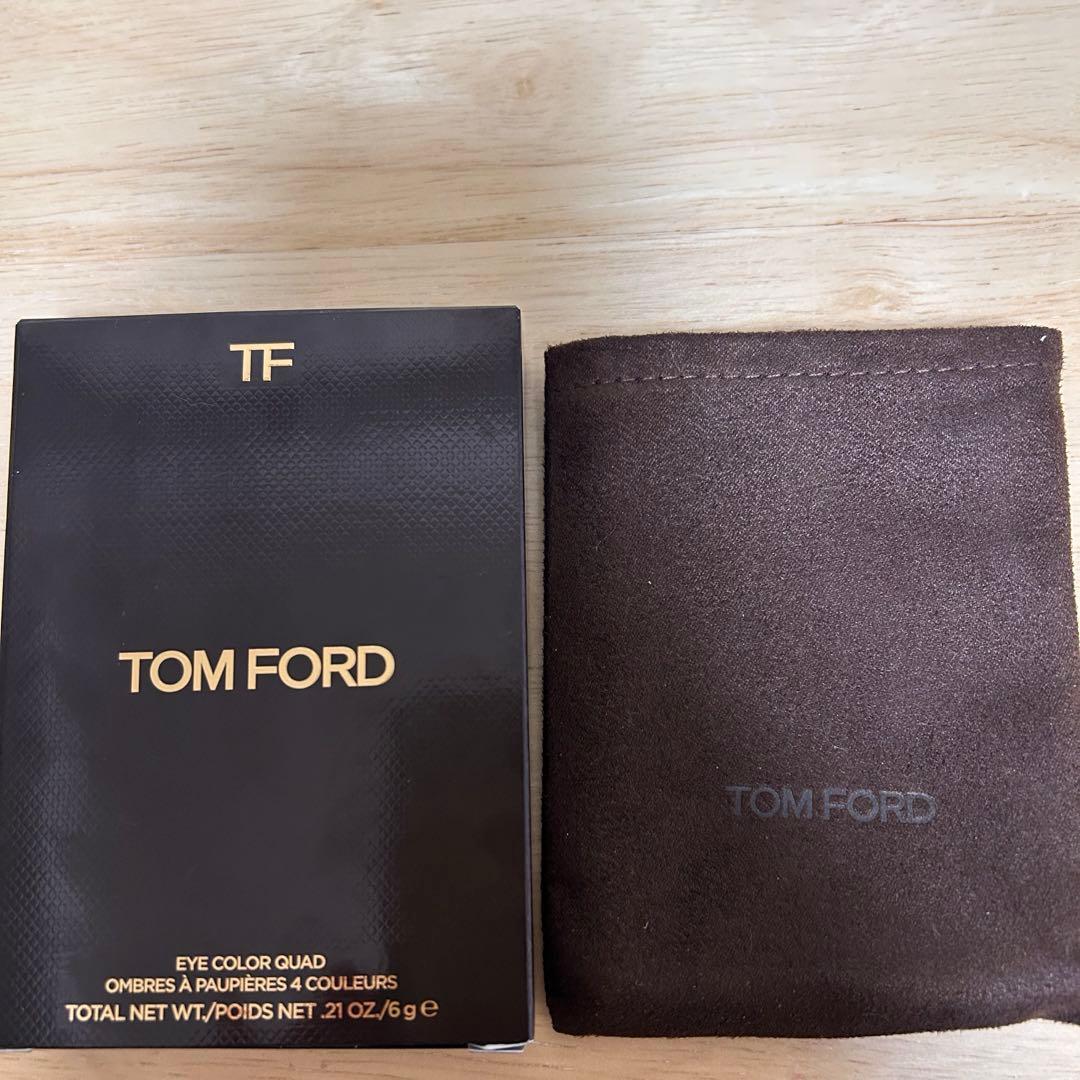 TOM FORD アイ カラー クォード 42A ヘイズィセンシュアリティ