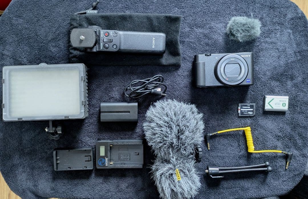 【美品】Sony ZV-1 vlogデジタルカメラ セット