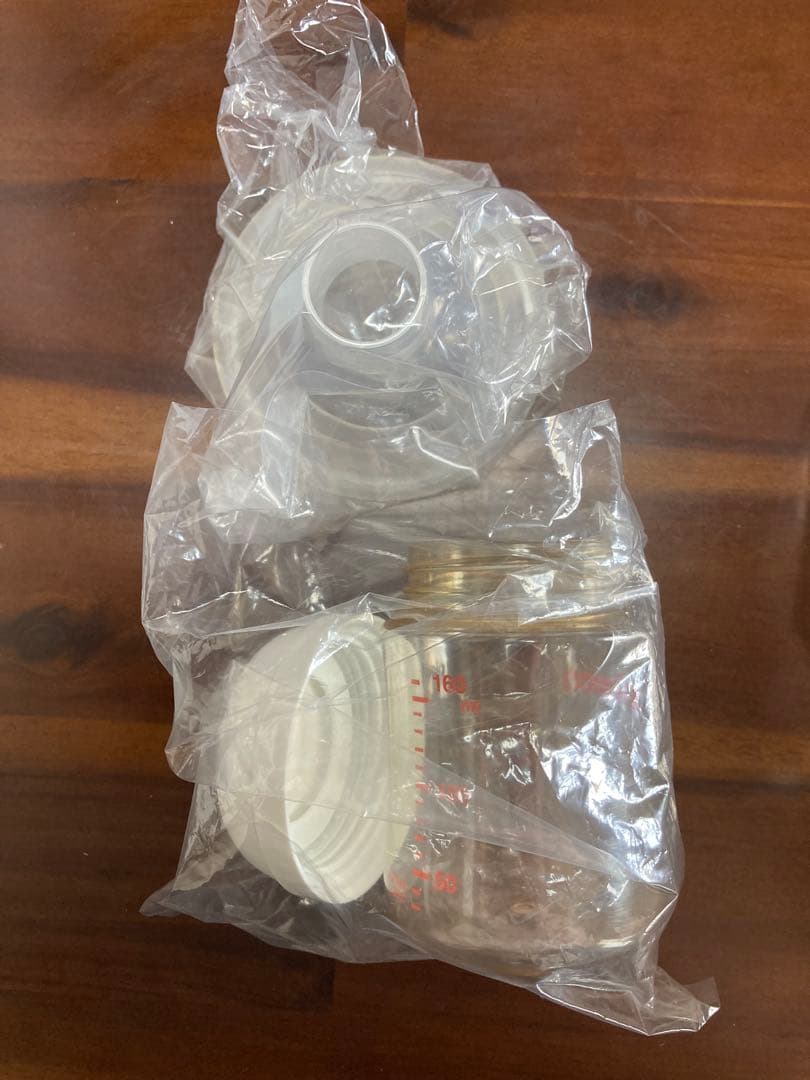 【ほぼ未使用】（電動）Pigeon さく乳器 pro personal R他