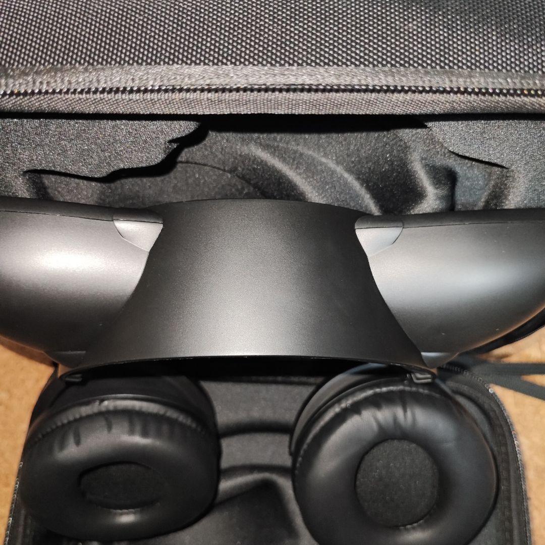 Brookstone LED付き 高機能 ネコ耳ヘッドフォン AXENTWEAR