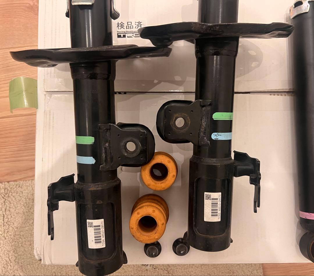 エスティマ　ハイブリッド　AHR20W 純正ショック&サスペンション