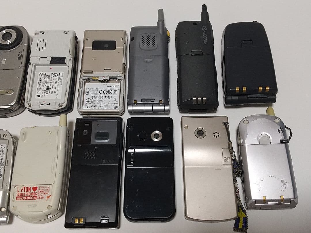 中古携帯電話セット ガラケー 15台