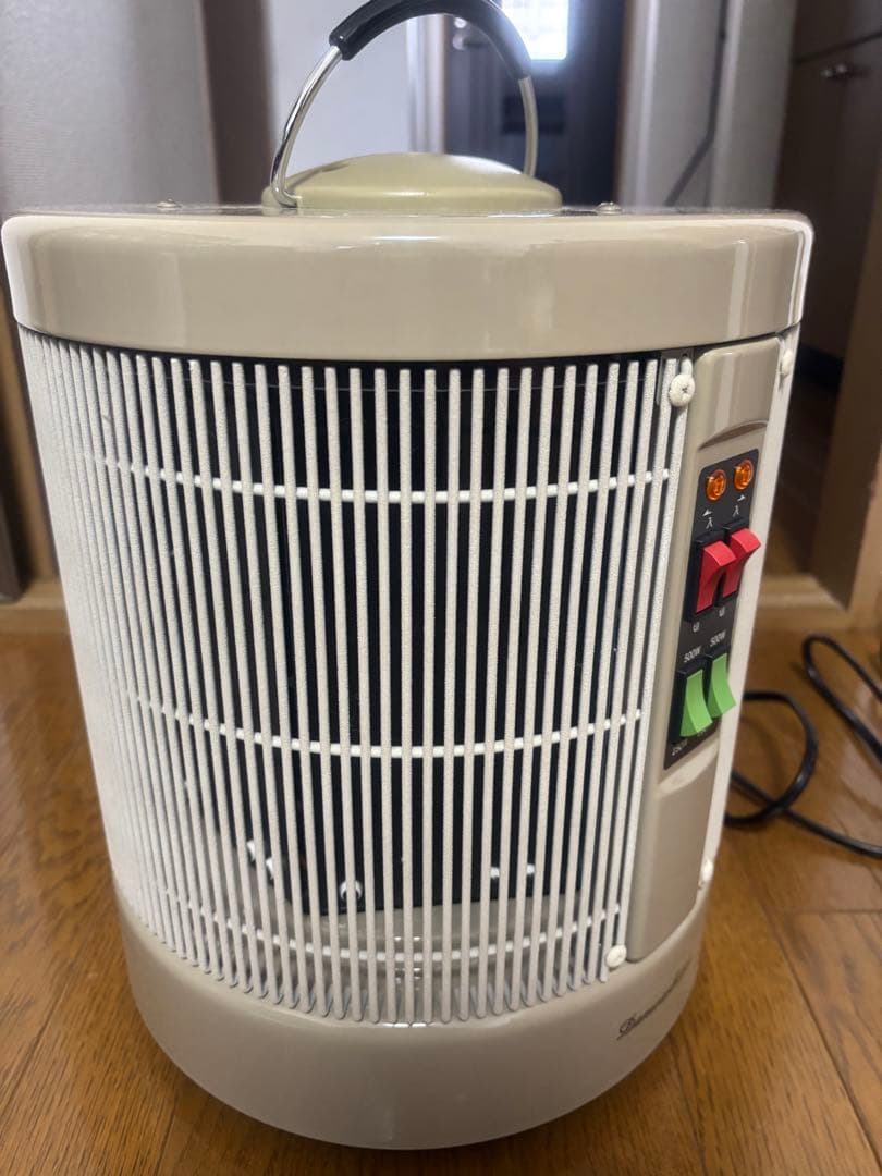 アールシーエス　暖話室1000型DAN1000-R16 遠赤外線パネルヒーター