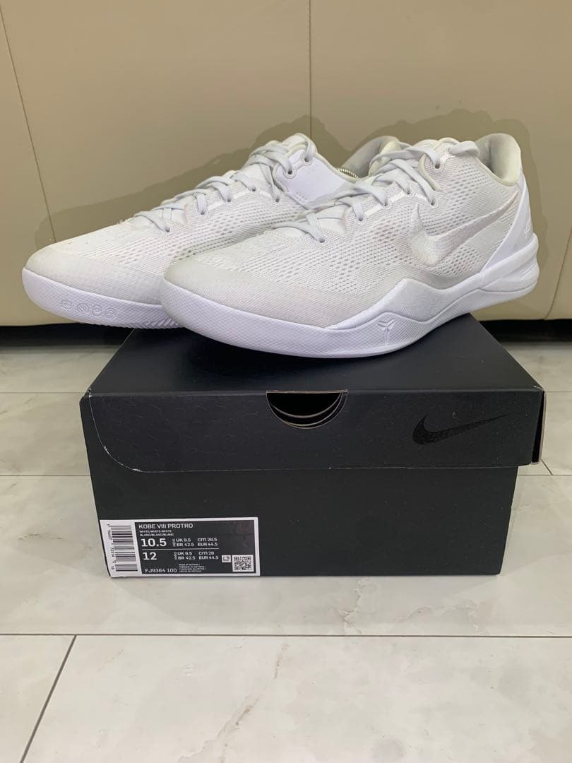 KOBE 8 PROTRO 28.5センチ
