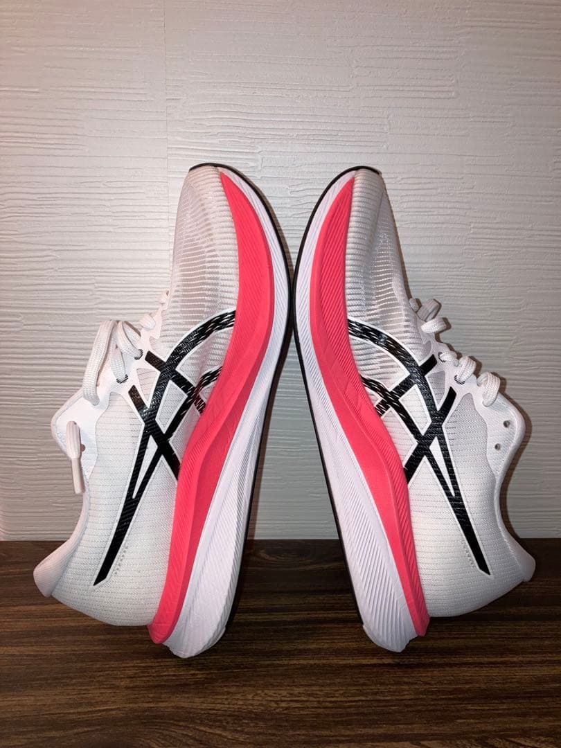 アシックス　マジックスピード3