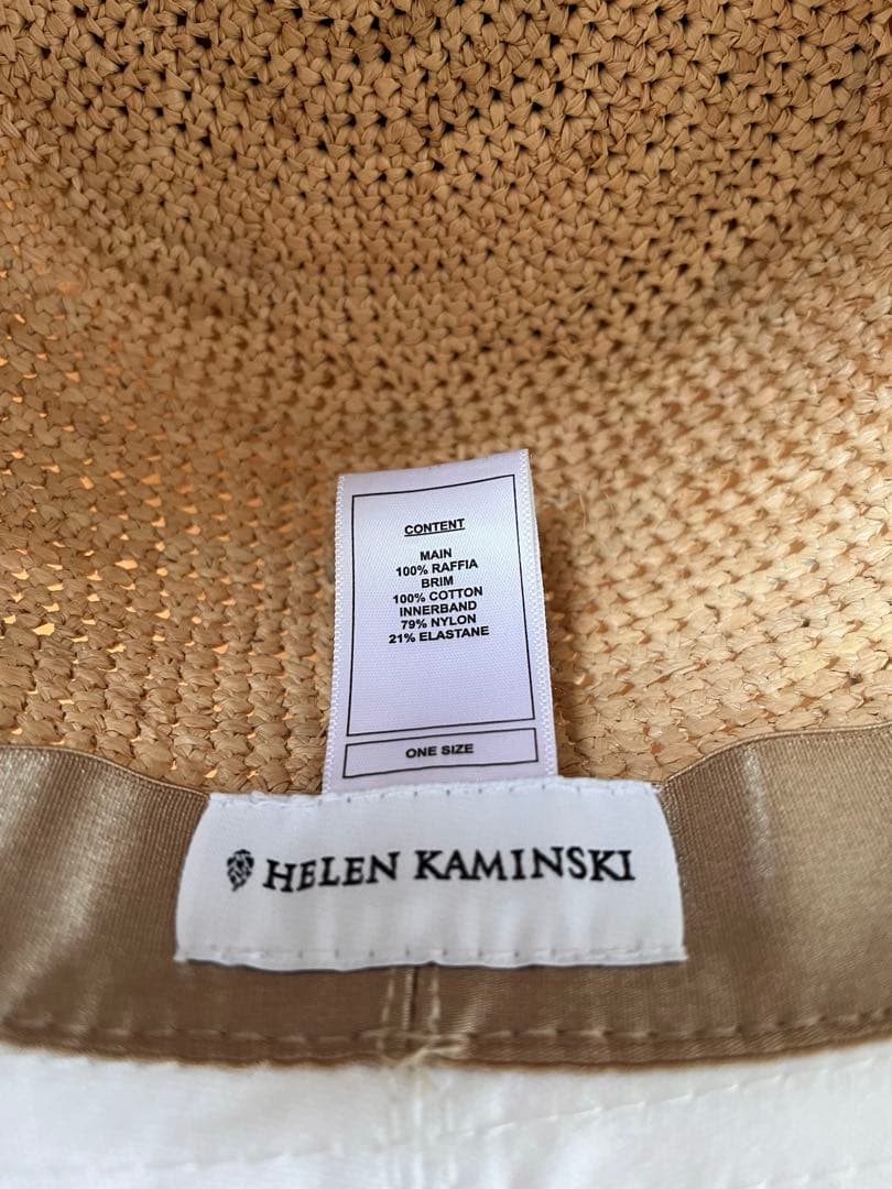 ヘレンカミンスキー　カロラ　Kalola