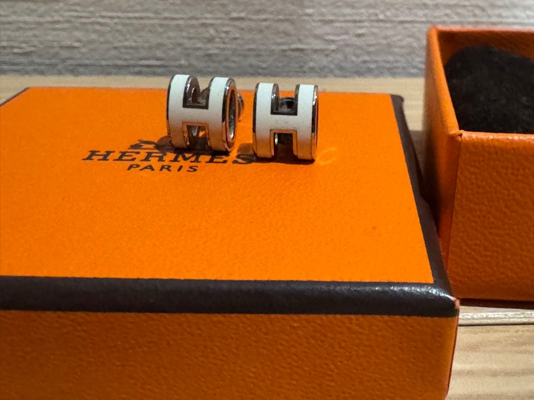 るみ‪☆HERMES ネックレス ピアス ミニ ポップH ホワイト