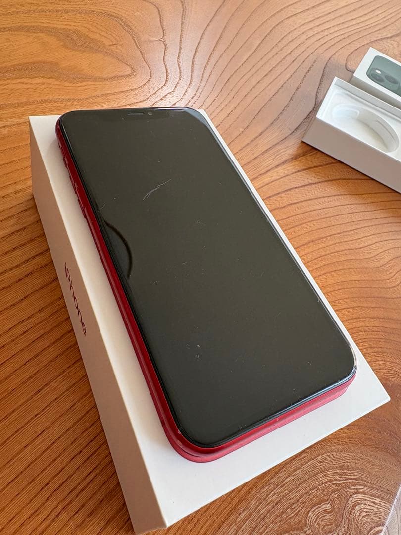 Apple iPhone XR (赤色) 本体