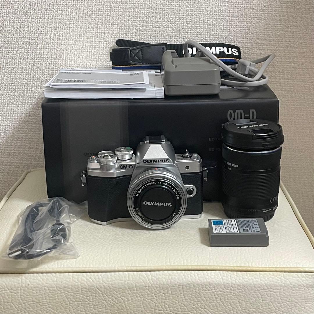 OM-D E-M10 Mark III ダブルズーム