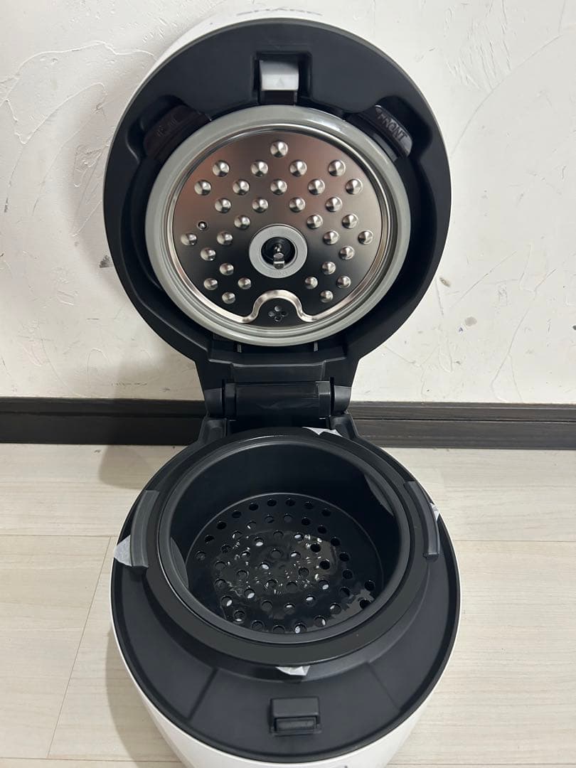 【未使用品】シャープ KN-HW10E-WH ヘルシオ　ホットクック