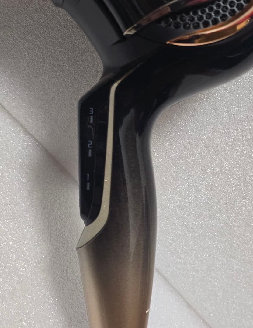 リュミエリーナ レプロナイザー 4D Plus REP4D-JP