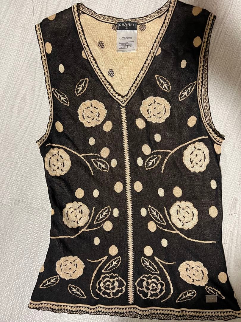 シャネル Vネックサマーベスト カメリア 水玉ドット