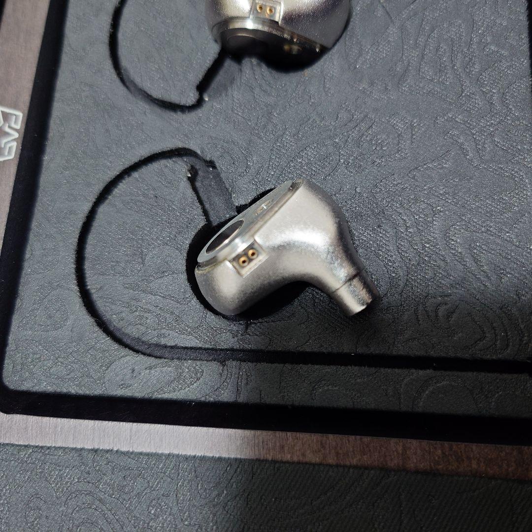 こ*う様 VISION EARS Erlkönig 有線イヤホン