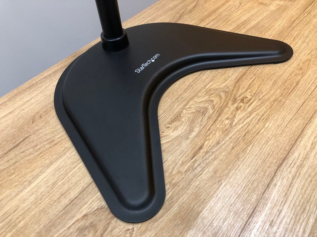 【組立状態で発送】自立式モニタースタンド 27インチ4台用(2x2)モニタアーム