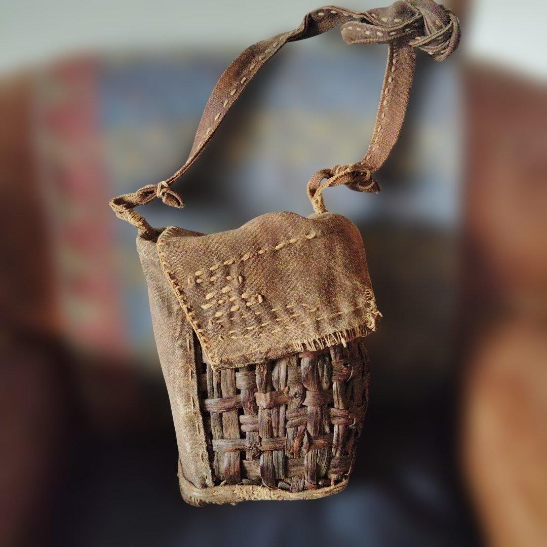 作家もの　山葡萄と柿渋古布のショルダー