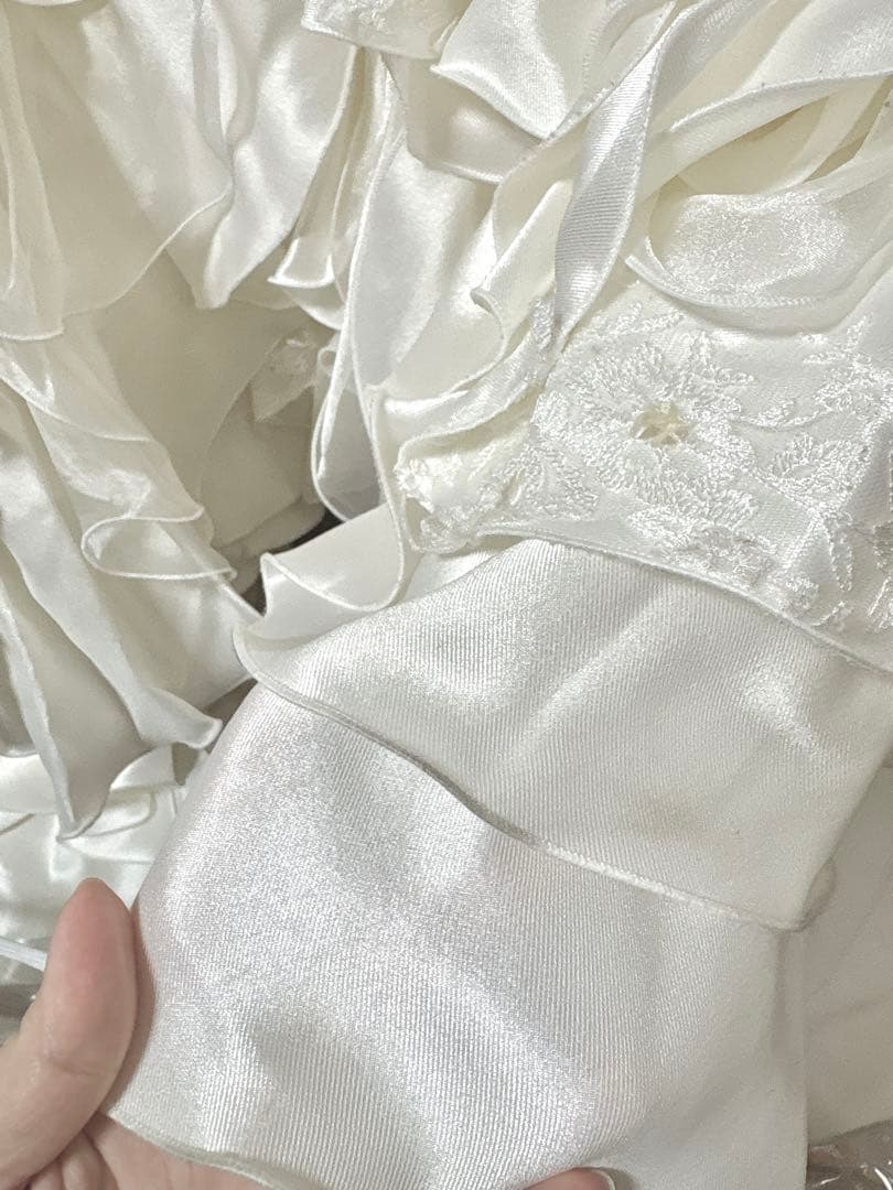 ウェディングドレス　Aライン