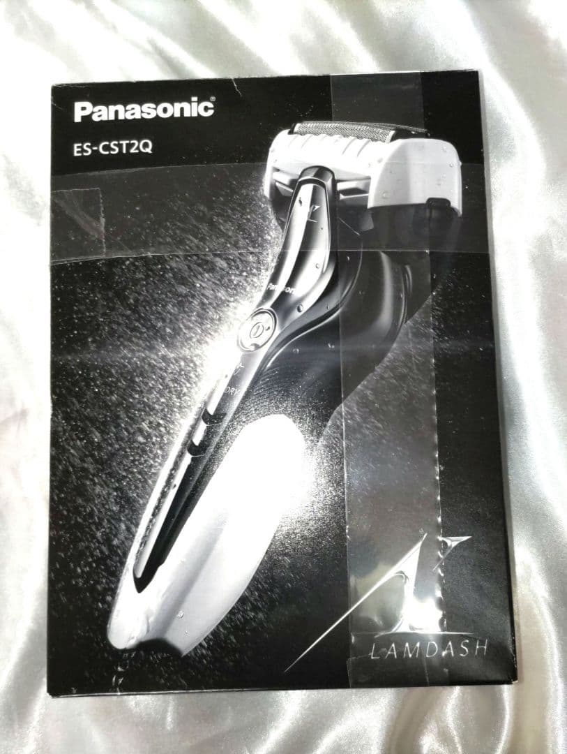 Panasonic ラムダッシュ　ES-CST2Q-W シェーバー　未開封未使用