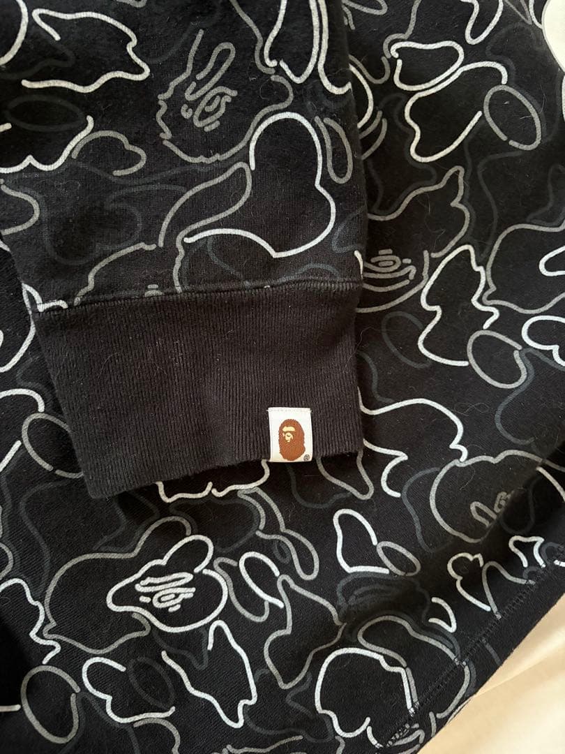 A BATHING APE 迷彩トレーナー