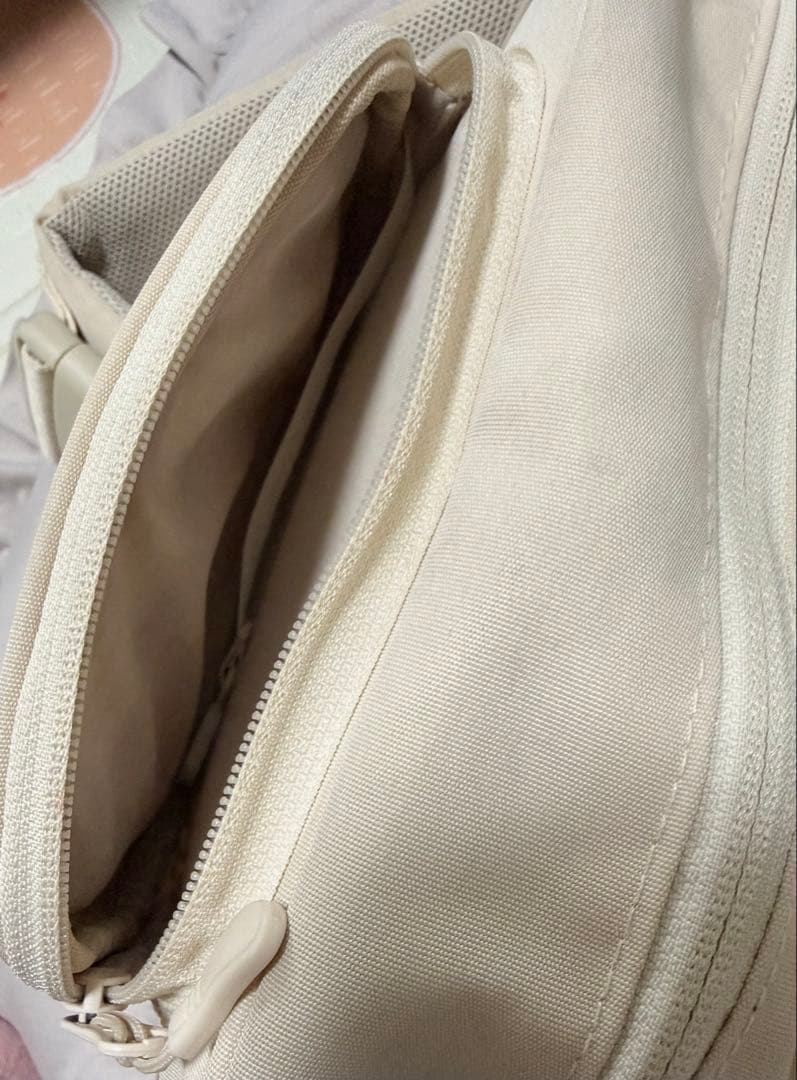 【値下げ！】POMULU ポムル ヒップシート アイボリー