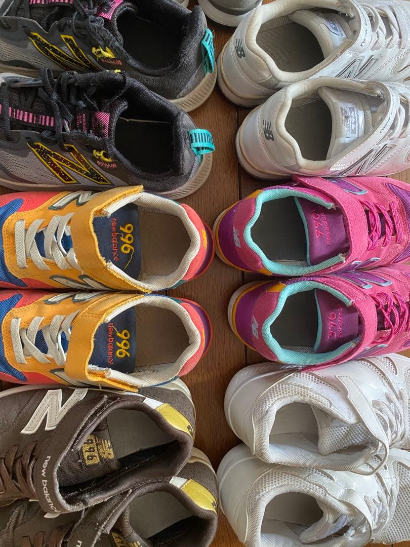 キッズ　NB ニューバランス　スニーカー（まとめ売り）