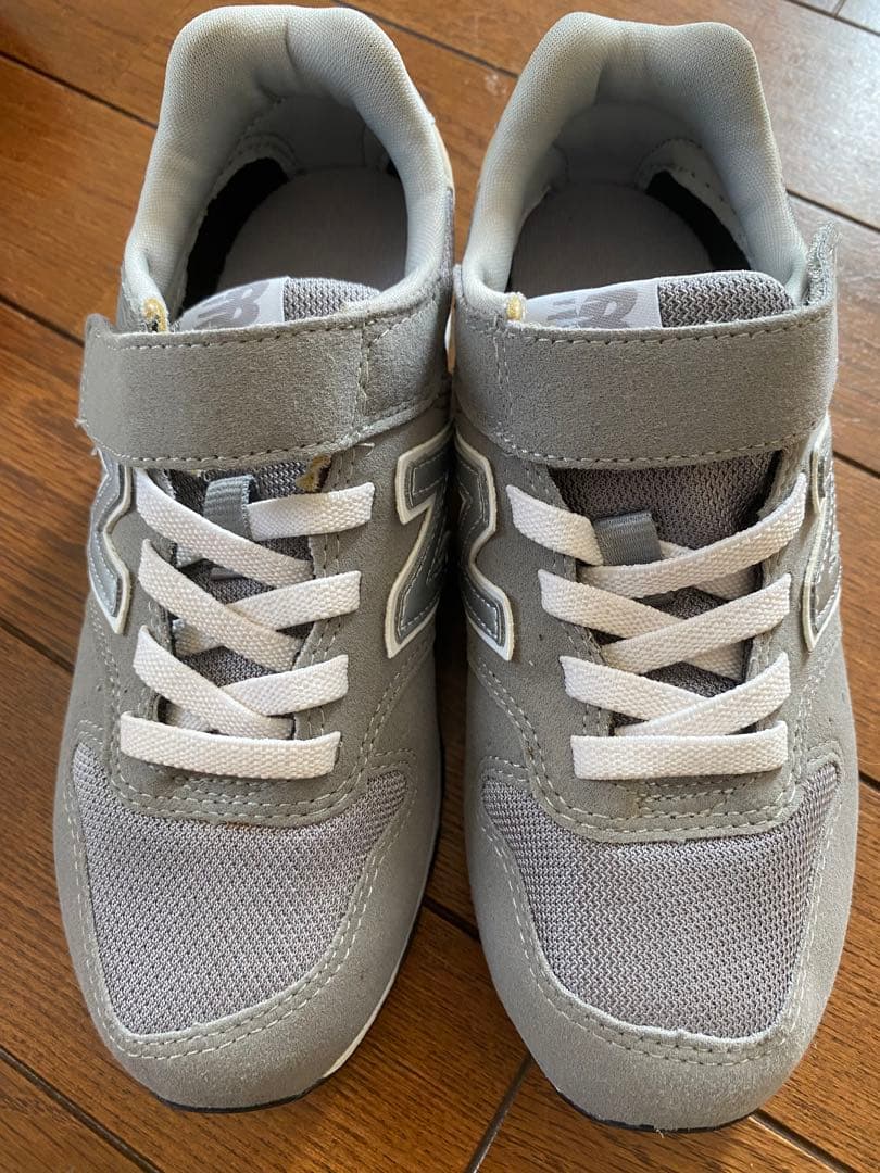 キッズ　NB ニューバランス　スニーカー（まとめ売り）