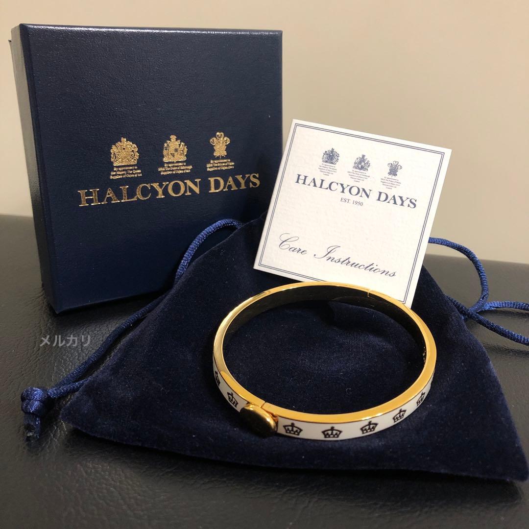 新品　ハルシオンデイズ　クラウン　王冠　クリーム＆ゴールド　スキニー　バングル