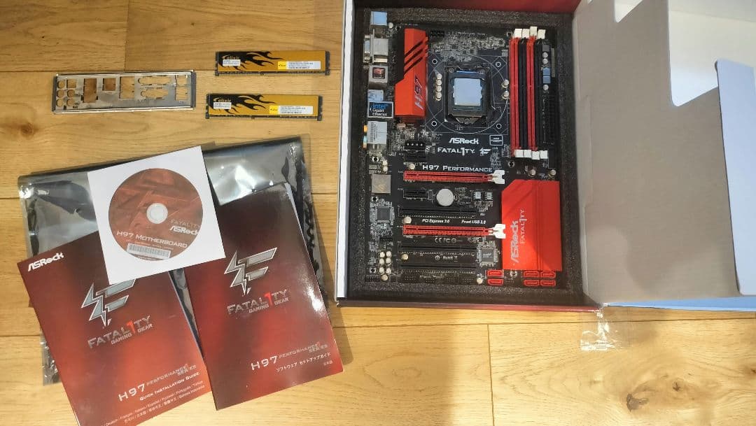 Fatal1ty H97 + i7-4790K + Elixirメモリ 8Gx2