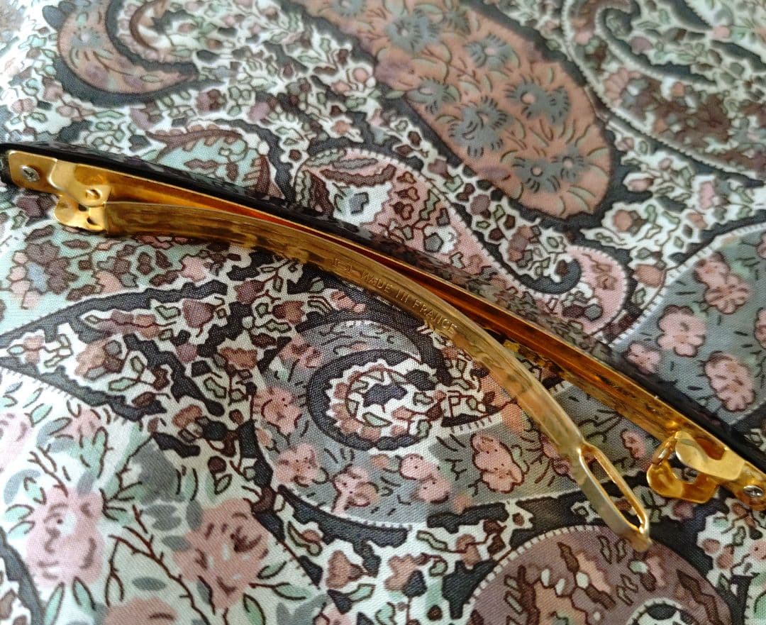 コレットマルーフTHEHAIRBARTOKYO バレッタアッカコンプレックスビズ