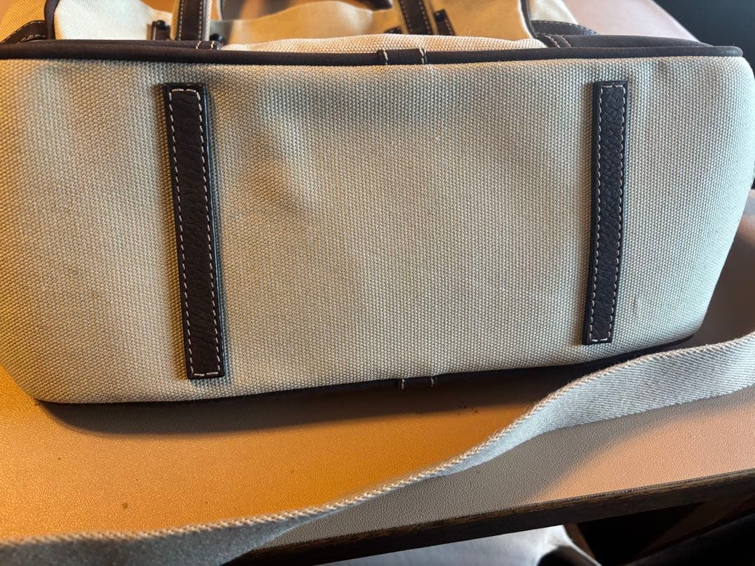 LOEWE ロエベ　アナグラムキャンバス　ショルダーバッグ