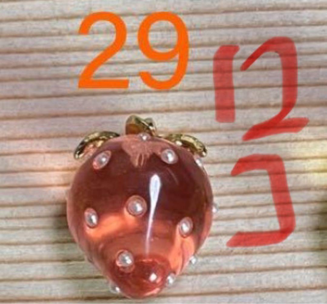 すももん ♡プロフ必読様　いちごちチャーム