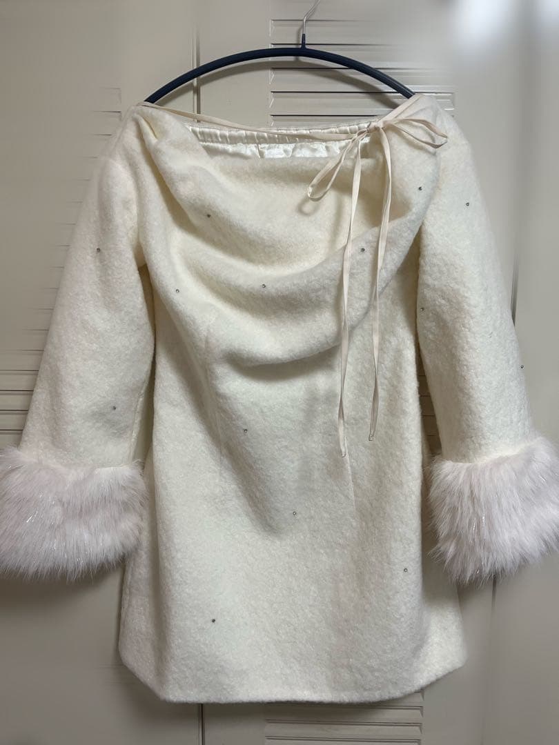 Fur jeweled ribbon mini onepiece エムミーエメ