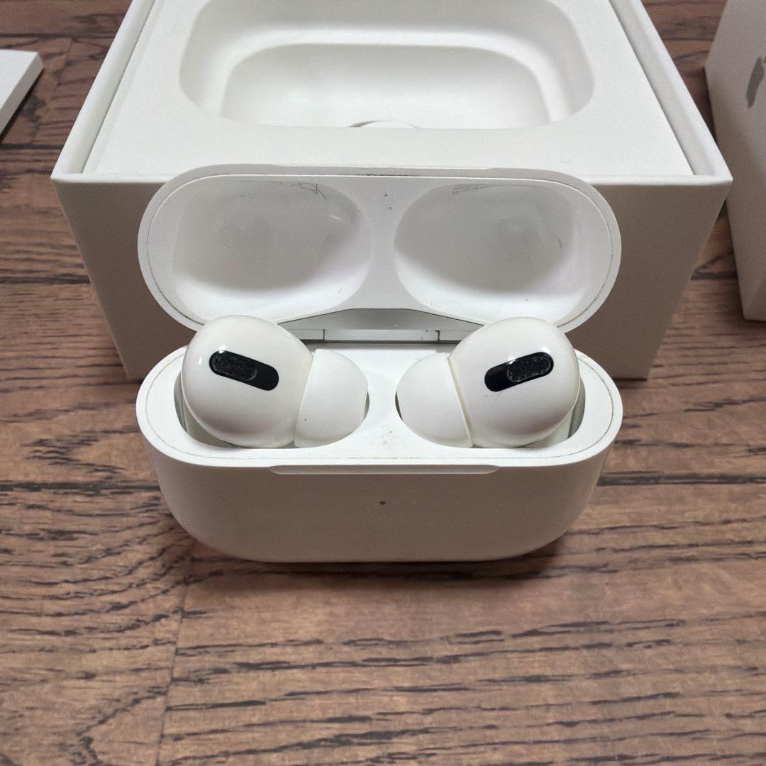 24時間以内に発送‼️AirPods Pro 第1世代 本体 箱付き