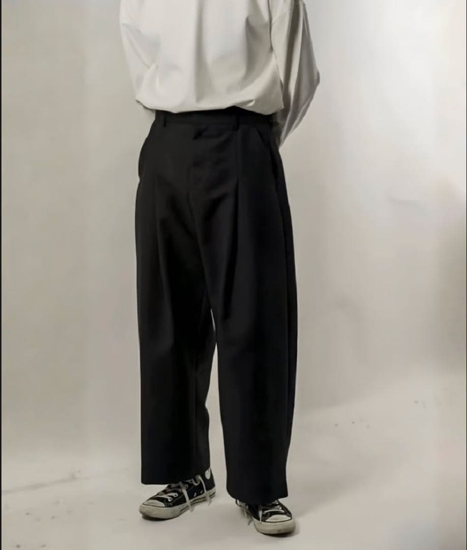 Wide Straight Tuck Pants ［keels］