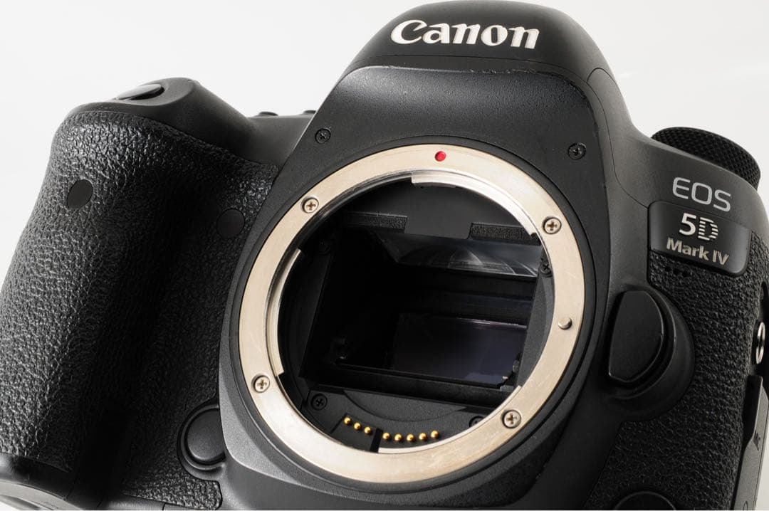 キャノン Canon EOS 5D Mark IV デジタル一眼