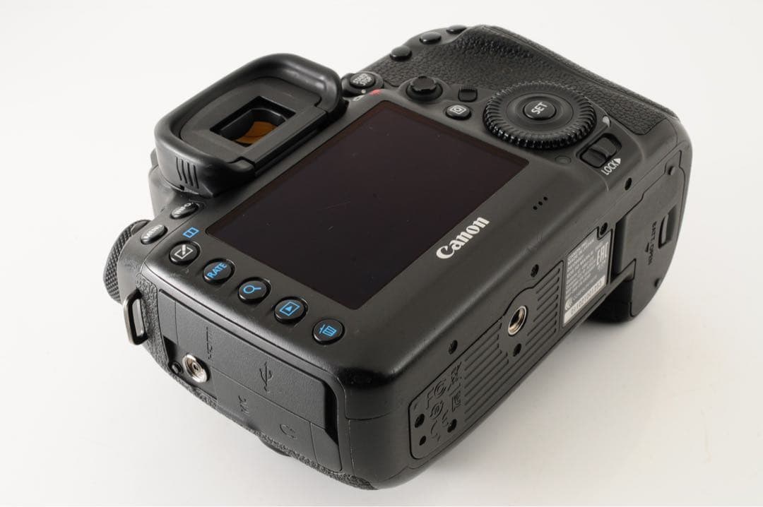 キャノン Canon EOS 5D Mark IV デジタル一眼