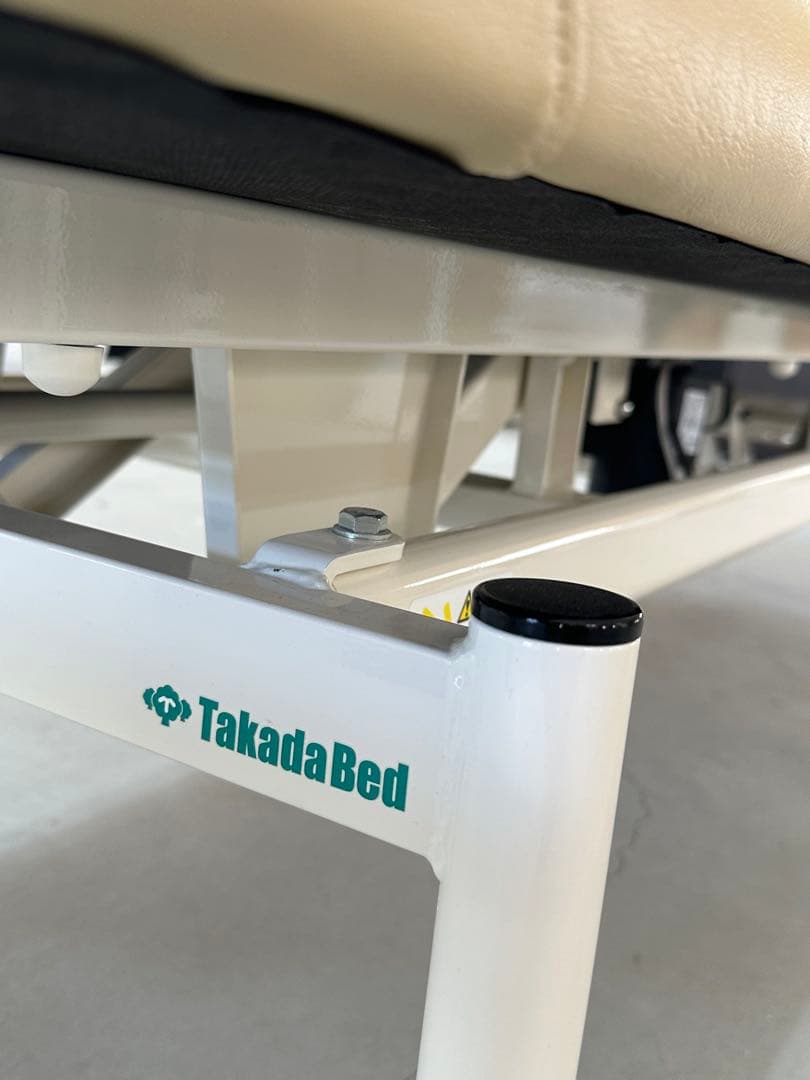 S*o様 電動昇降台 ベッド（TAKADAベッド） ベージュ