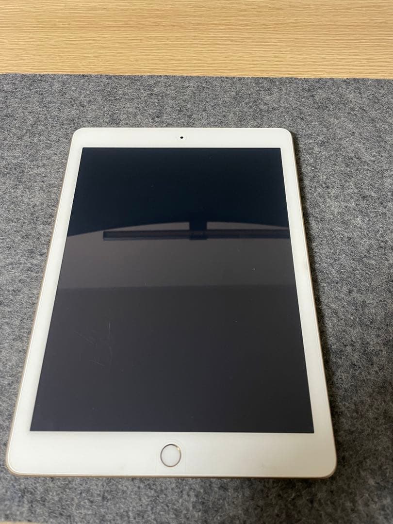 APPLE iPad IPAD 第5世代 WI-FI 32GB