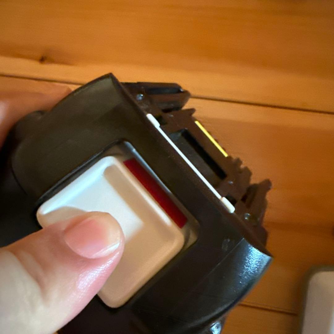 マキタ　充電式クリーナー CL280FD 18v バッテリー 1830B