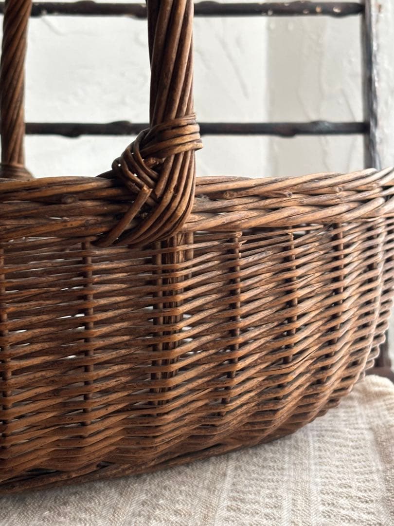 フランスアンティーク　バスケット　籐籠