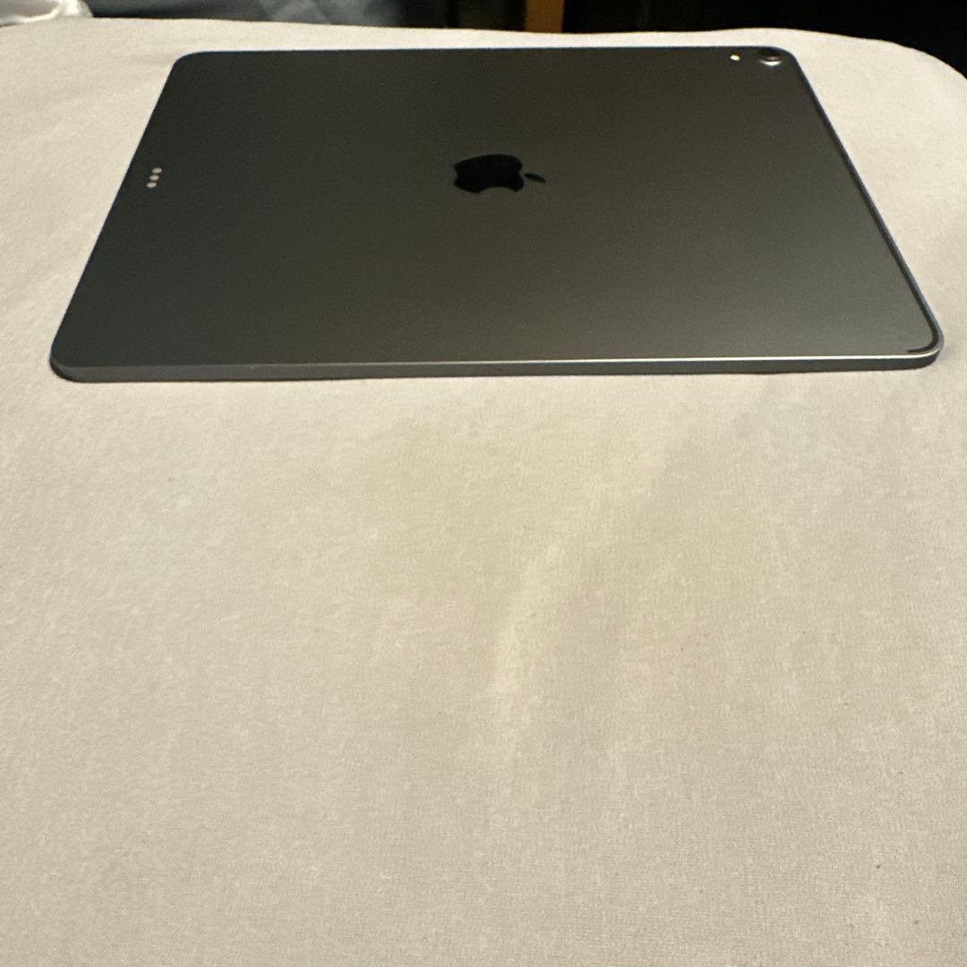 iPad Pro 12.9インチ 第3世代 バッテリー97%wifi 64GB