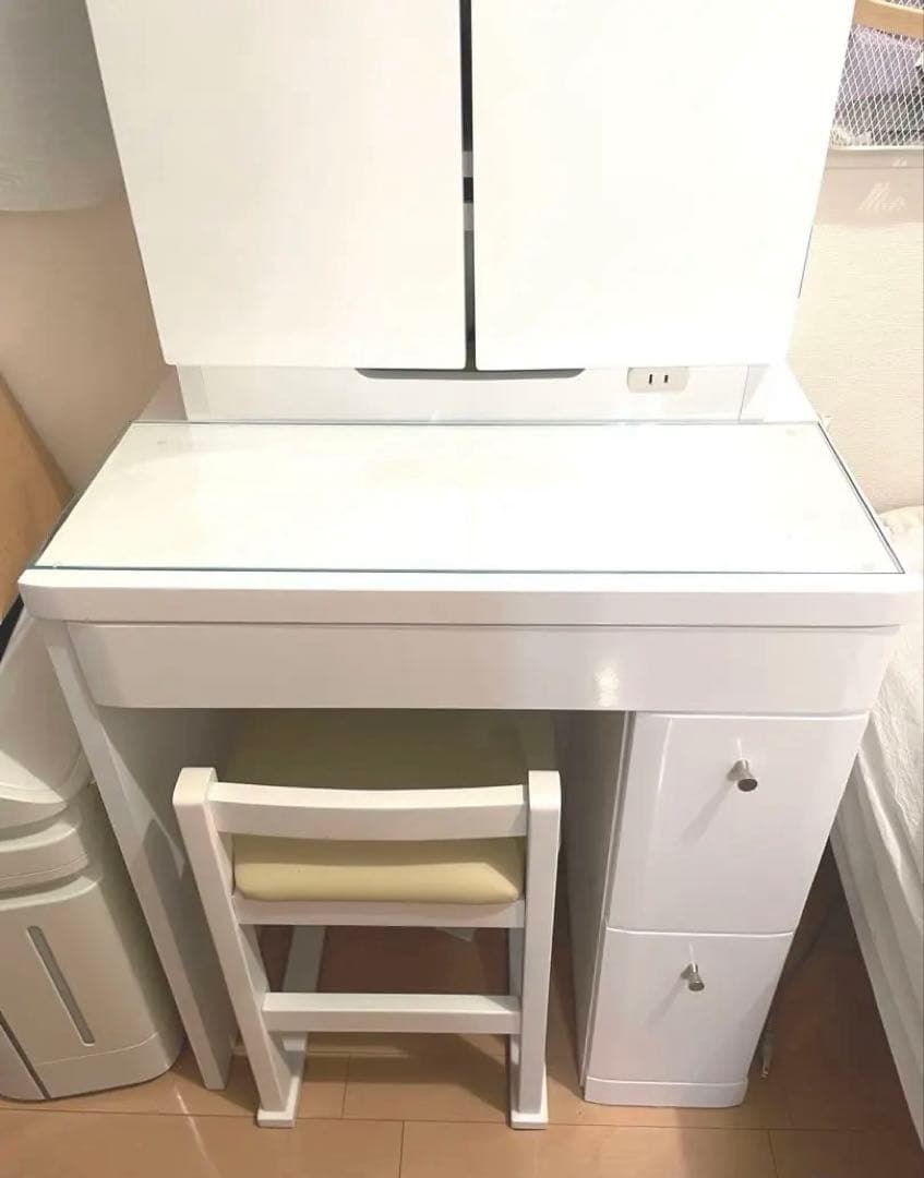 NITORI ホワイトドレッサー・鏡台 三面鏡　椅子別売り　直接お取引可