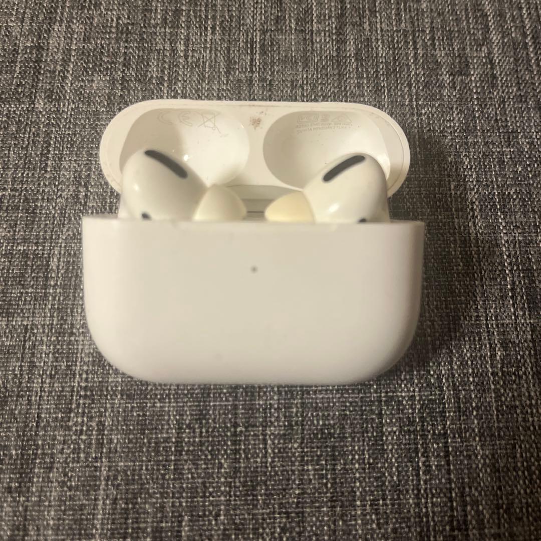 AirPods Pro 右耳だけ聞こえ悪い