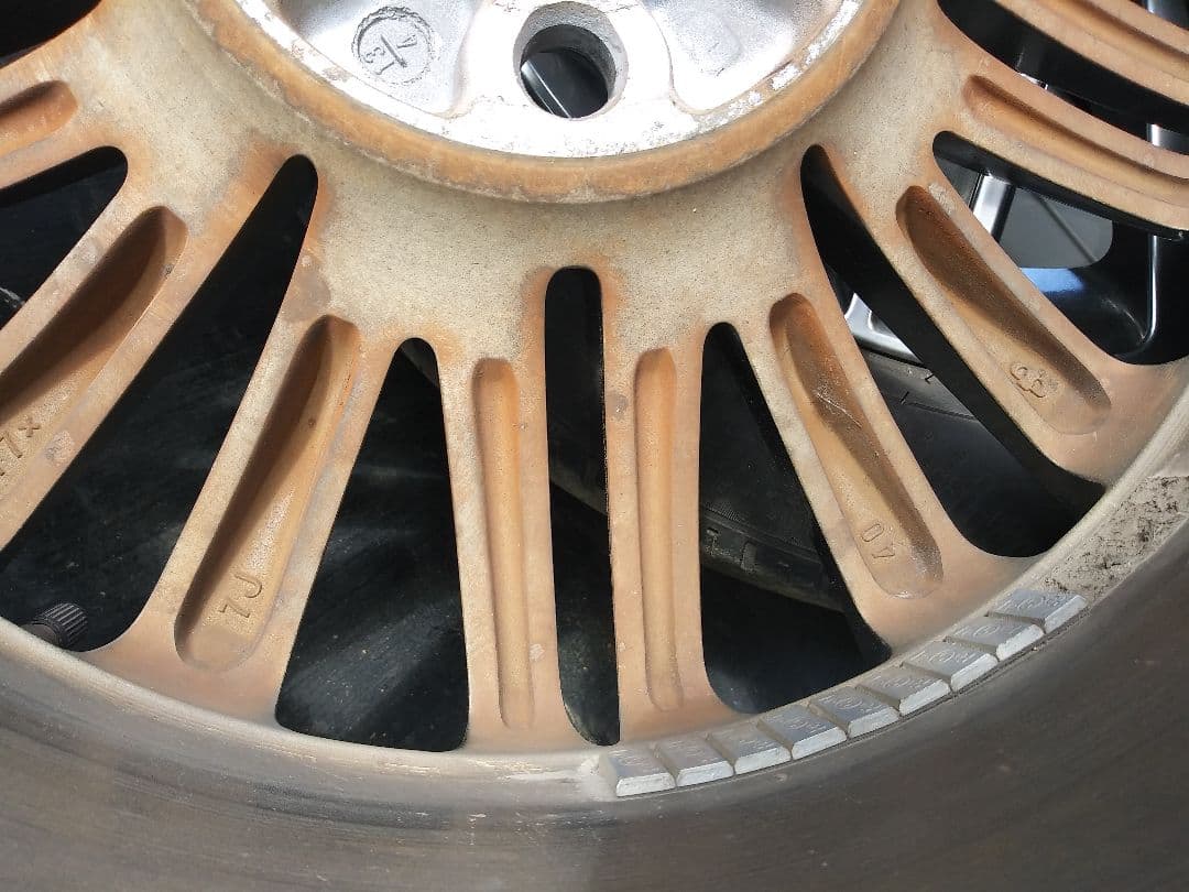 21系クラウン純正17インチアルミホイールタイヤ4本セット　引き取り限定