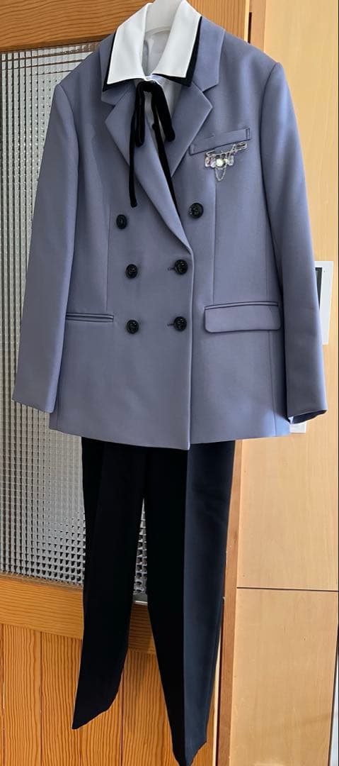 ELLE EN NOIRエルアンノワール　卒業式　卒服　パンツスーツ　160