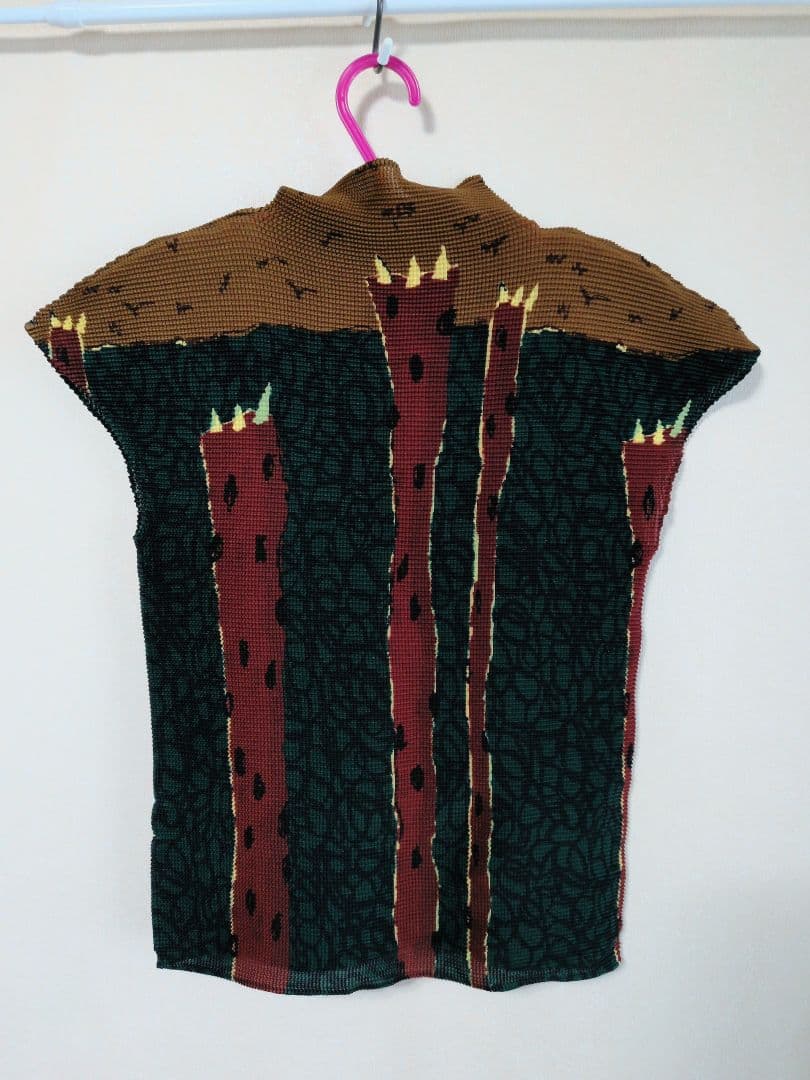 特価セール！ me issey miyake イッセイミヤケ ハイネック 半袖