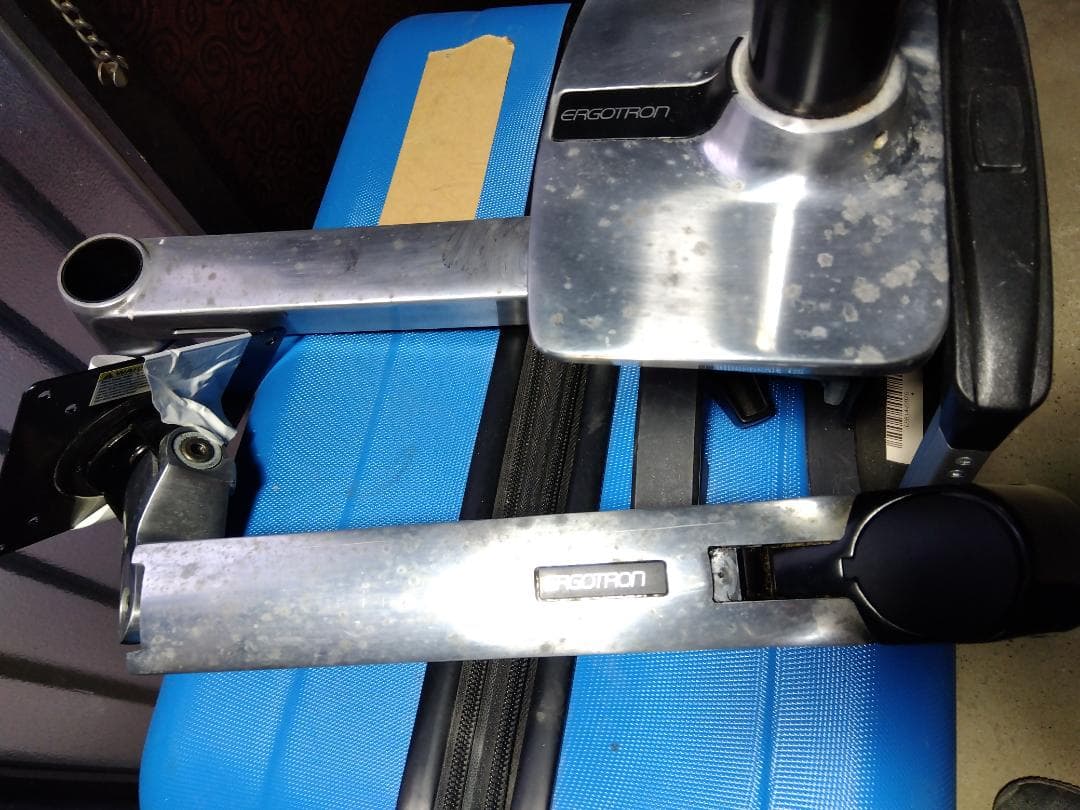 エルゴトロン Ergotron製 モニター用アーム