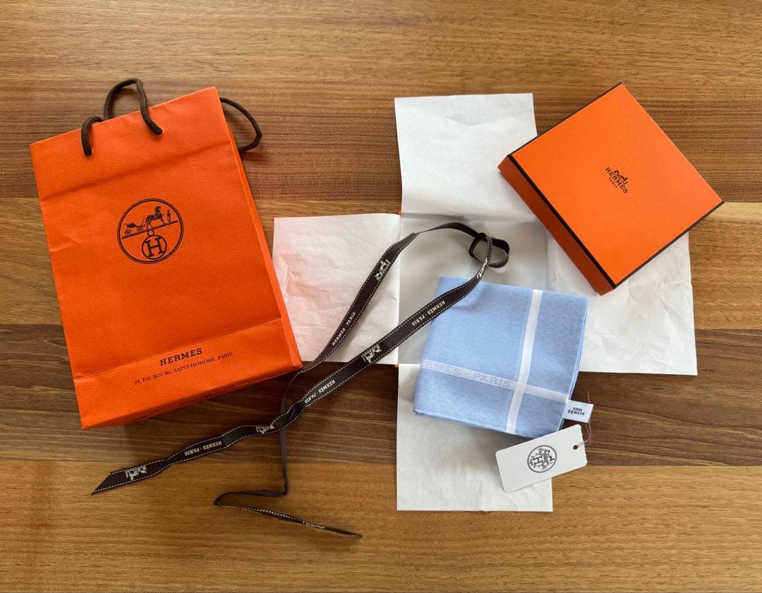 HERMES 水色 ハンカチ